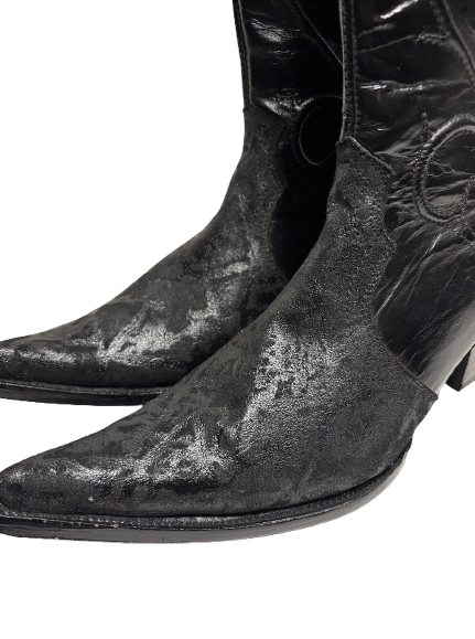 Malcreado de la Cruz Exotics